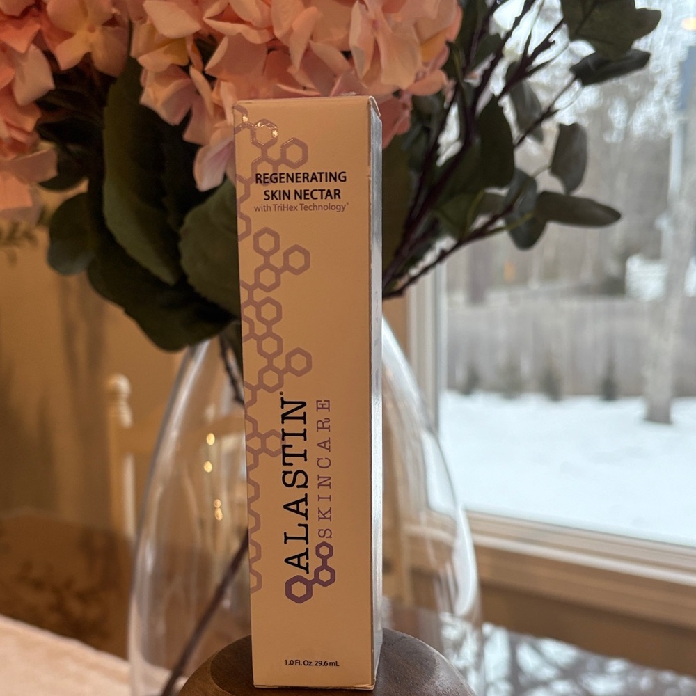 Alastin Skincare Regenerating Skin Nectar New in Box